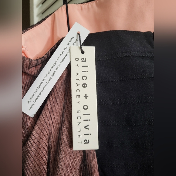 Alice & Olivia Mabel Cocktail Dress - Picture 4 of 4